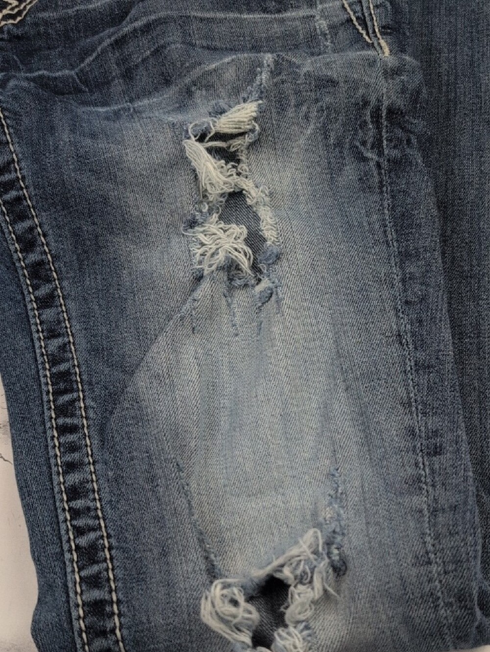Miss Me Signature Slim Boot Jeans Size 26 Plaid Cross Embellished Distressed - Picture 5 of 15